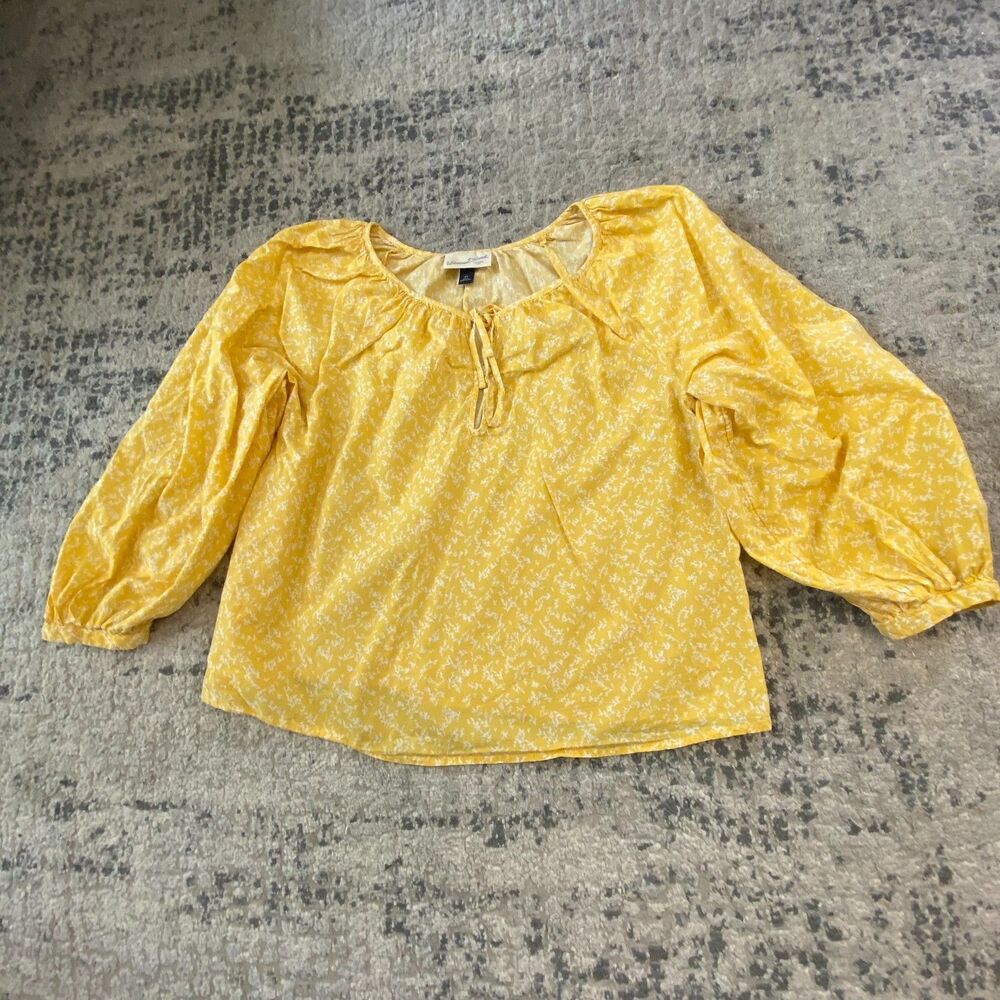 Universal Thread Women XS Yellow Floral Balloon Sleeve Keyhole Peasant Blouse